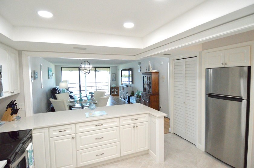 Enjoy waterfront living in this beautifully updated 2-bedroom - photo 6