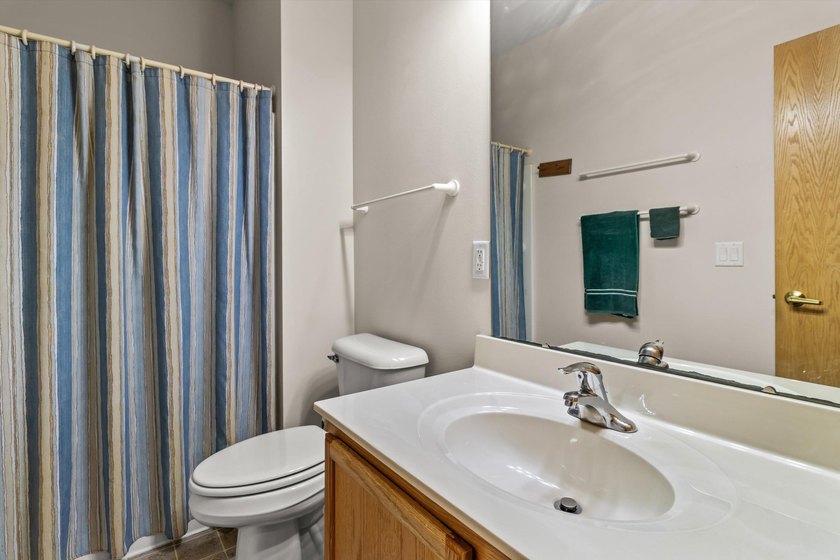 Welcome home to this bright and airy 55+ condominium in the - photo 18