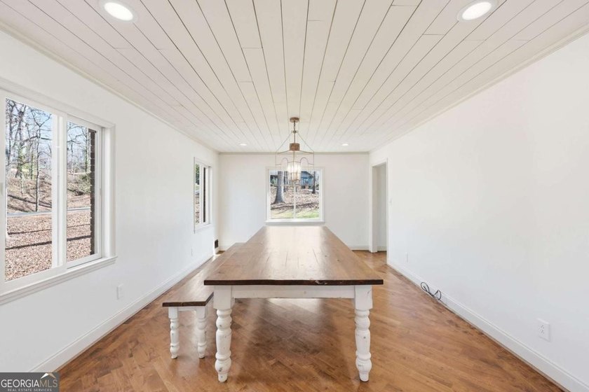 Welcome to 3504 Edgewood Circle, Gainesville GA - where comfort - photo 27