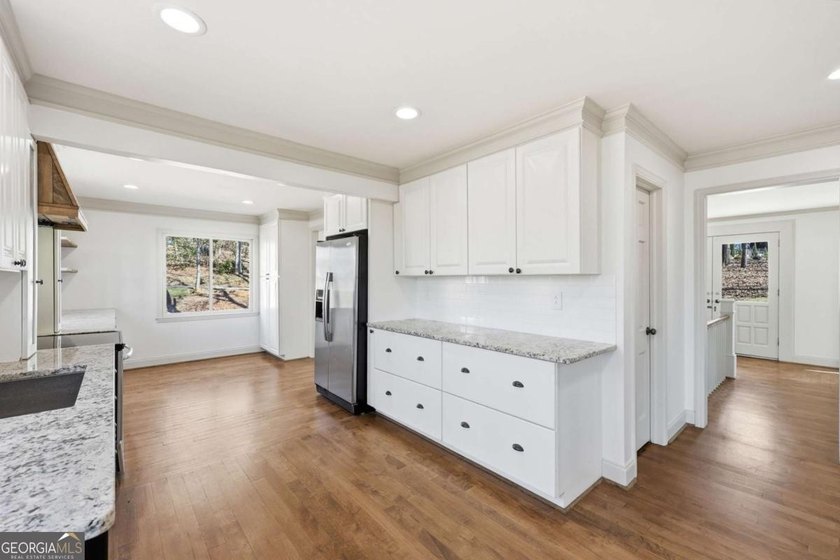 Welcome to 3504 Edgewood Circle, Gainesville GA - where comfort - photo 32
