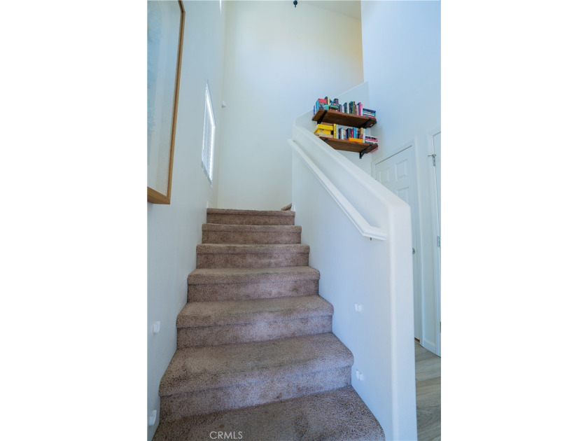 Welcome to 1317 W Shelton Way, a beautiful two-story home - photo 15