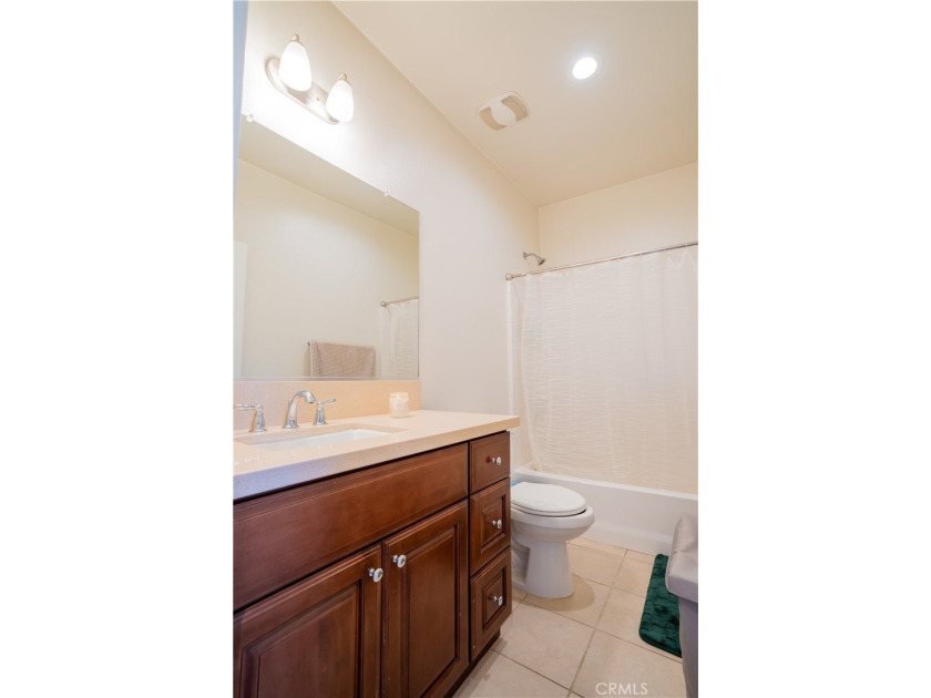 Welcome to 1317 W Shelton Way, a beautiful two-story home - photo 20