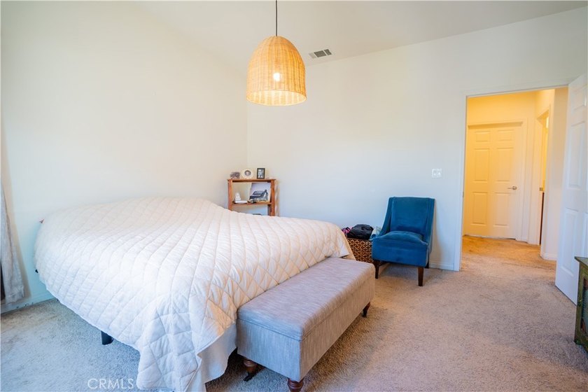 Welcome to 1317 W Shelton Way, a beautiful two-story home - photo 25