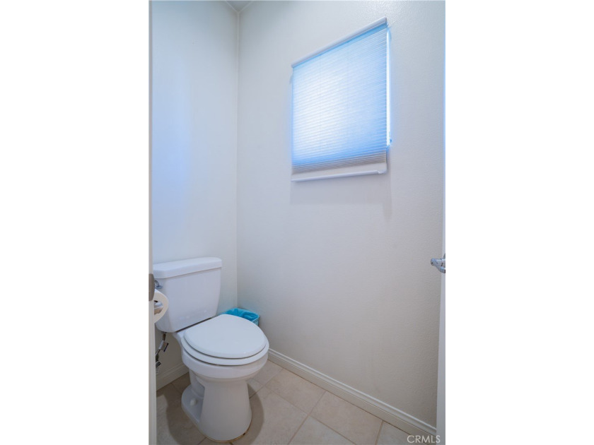 Welcome to 1317 W Shelton Way, a beautiful two-story home - photo 27