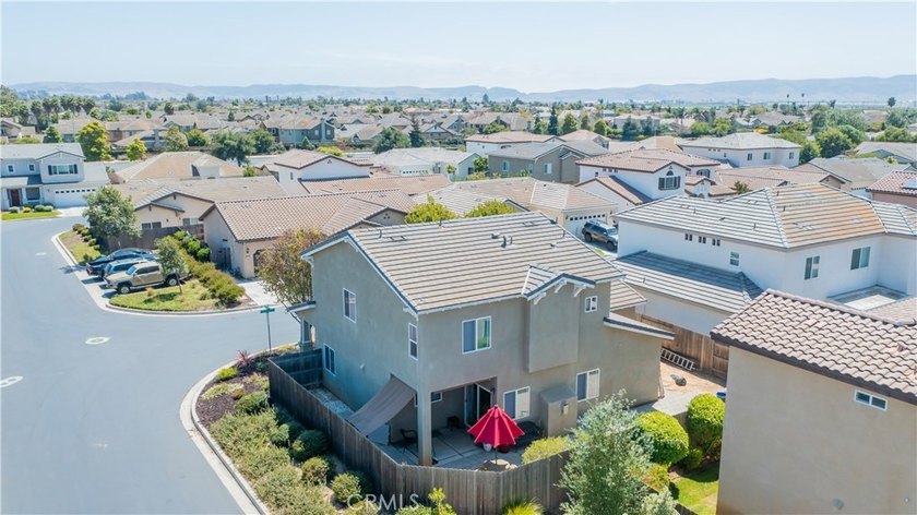 Welcome to 1317 W Shelton Way, a beautiful two-story home - photo 41