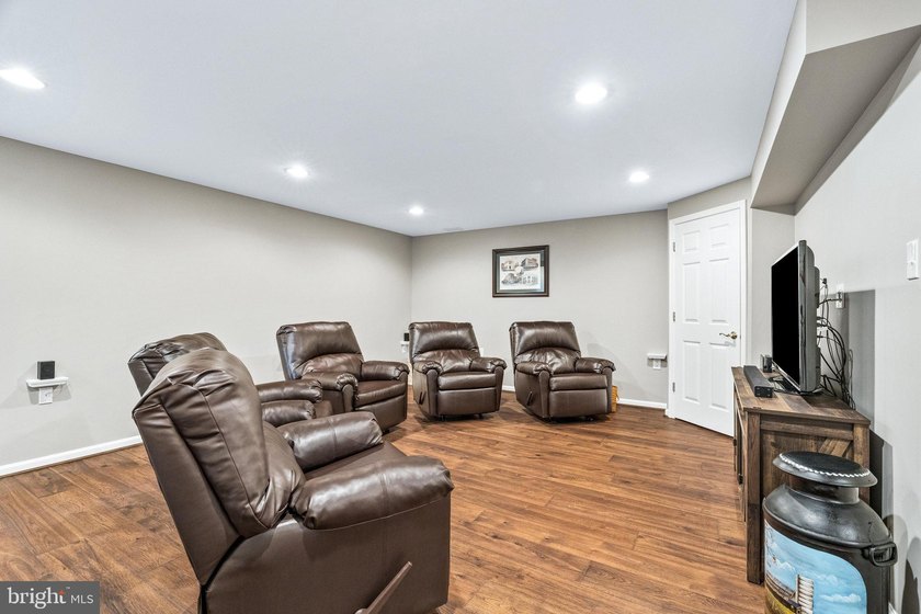 Experience timeless craftsmanship and exceptional living in this - photo 46