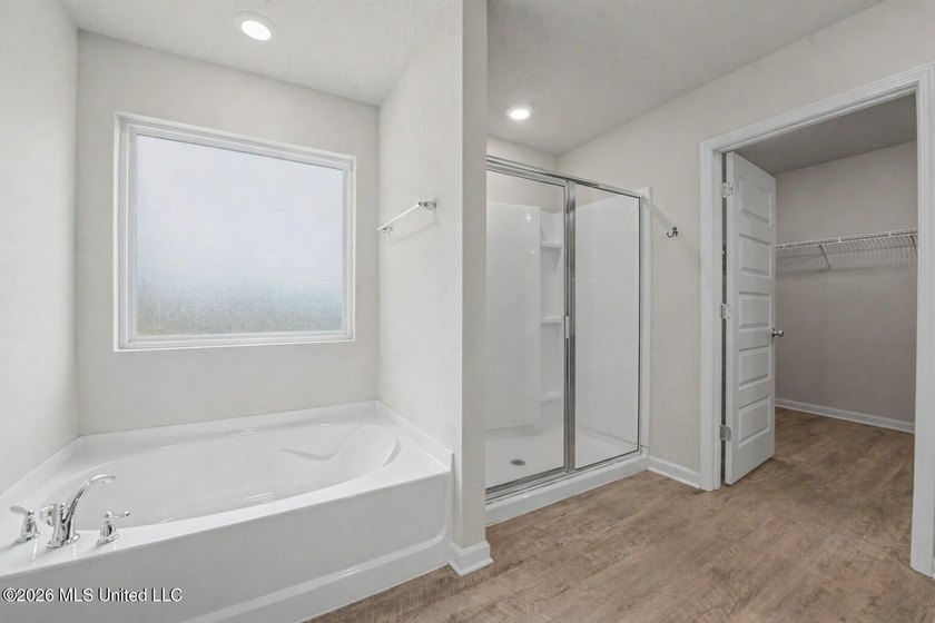 Welcome home to this stunning modern residence designed for - photo 15
