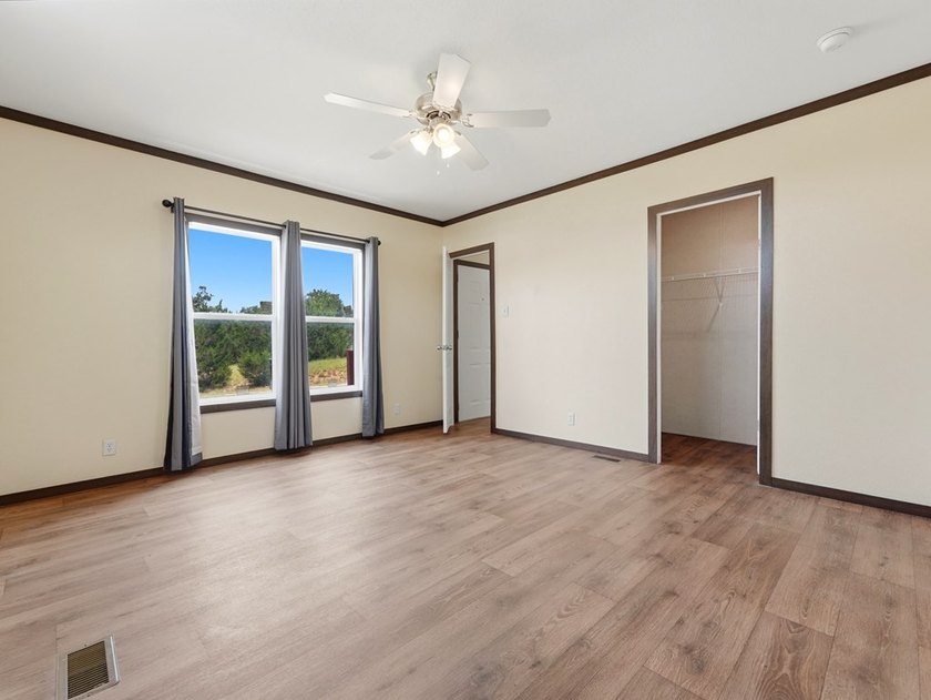 Nestled in the beautiful Texas Hill Country, this manufactured - photo 21