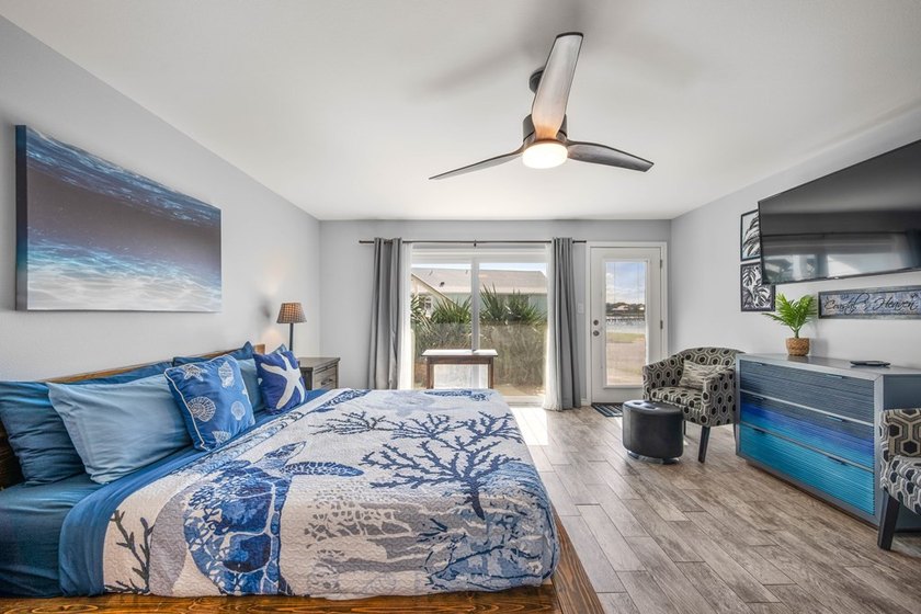 Fully furnished and updated, Unit 306 at Allegro Isle Condos in - photo 22