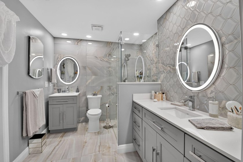 Welcome to this immaculate three-bedroom, two-bathroom - photo 22