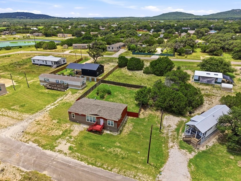 Nestled in the beautiful Texas Hill Country, this manufactured - photo 35