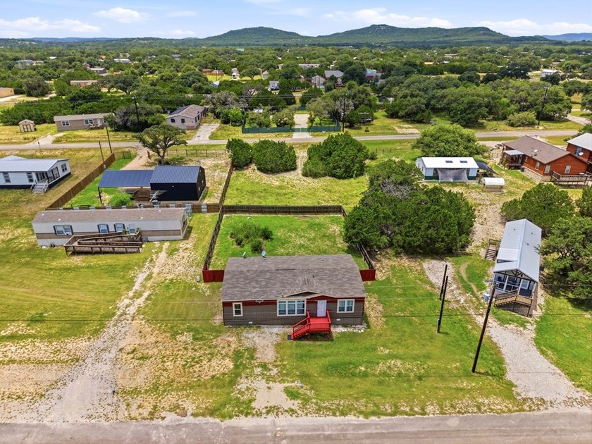 Nestled in the beautiful Texas Hill Country, this manufactured - photo 36