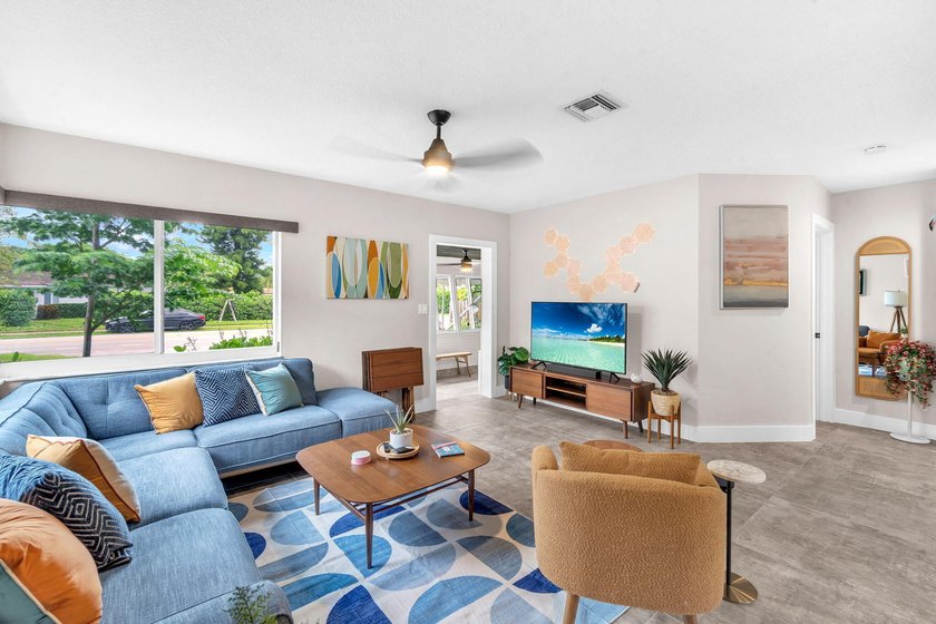Beautifully updated 2-bedroom home in one of Wilton Manors' most - photo 9