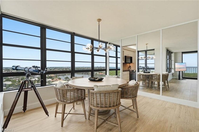 Rarely available, highly sought after 15th-floor corner end unit - photo 15