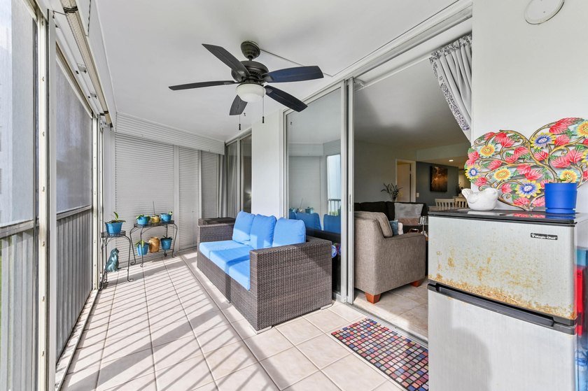 Beautifully remodeled 3BR/2BA condo in desirable Boca Teeca No - photo 33