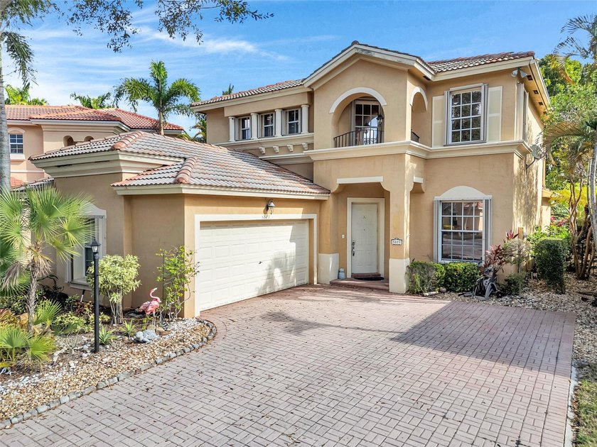 Immaculate 4-bedroom plus loft, 2.5-bath home situated on an - photo 2