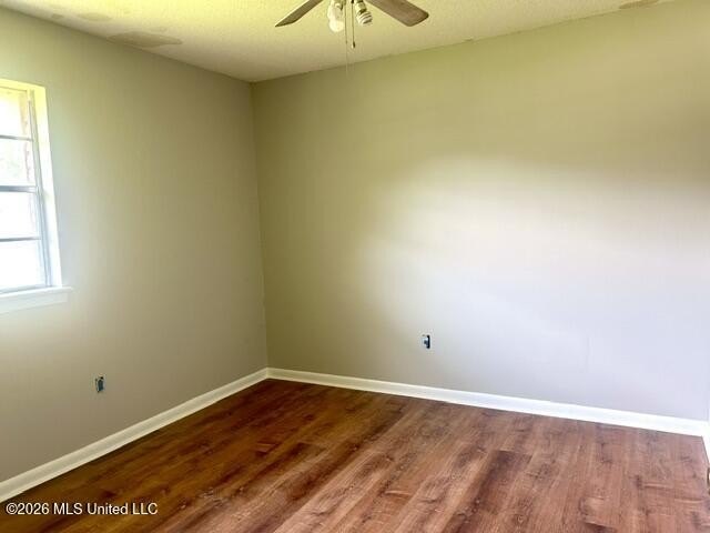 This Gulfport Home Located In Northwood Hills Is Priced To Sell - photo 12