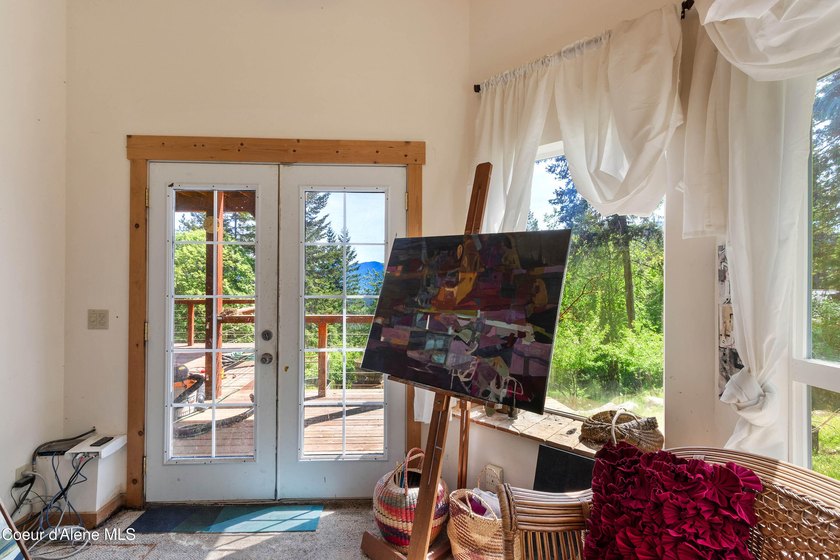 Tucked away on a quiet private road just 10 miles from Sandpoint - photo 30