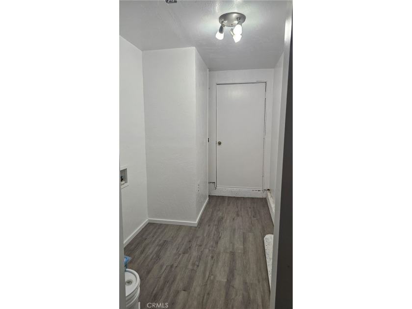 Bring your vision and transform this lakeview fixer into - photo 20