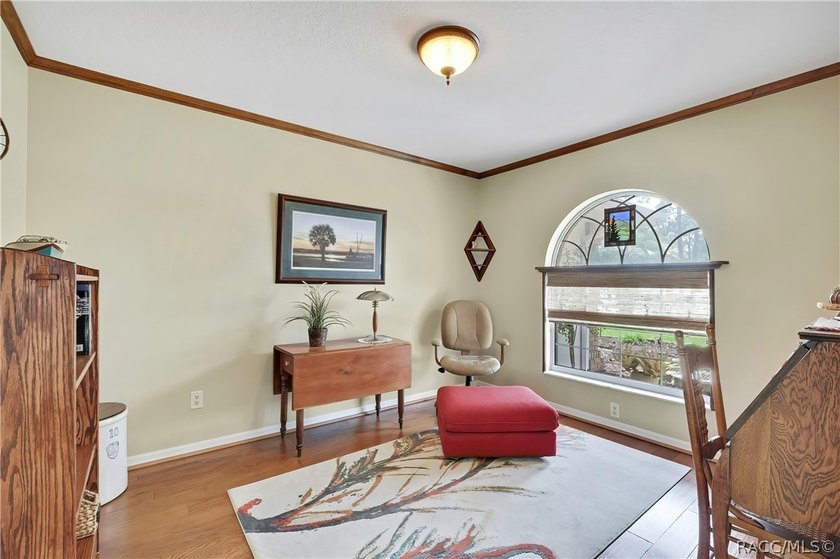 Stunning Pool Home on a Beautiful Double Lot - Room for - photo 21