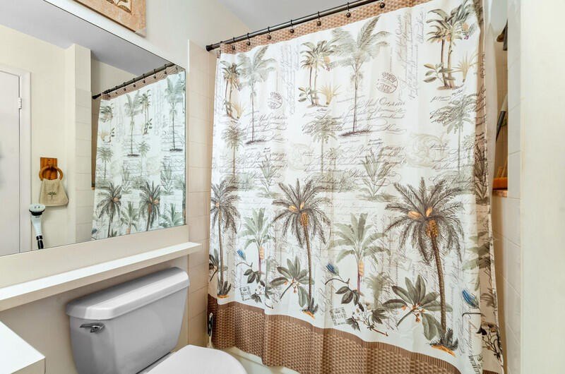 Enjoy the comfort and convenience of single-story villa living - photo 22