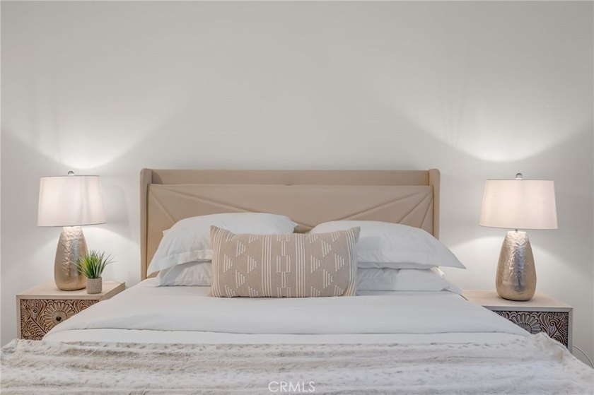 Set in the desirable upper South Shores neighborhood, this - photo 33