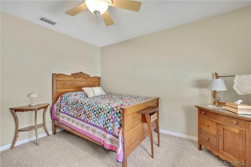 Stunning Pool Home on a Beautiful Double Lot - Room for - photo 36