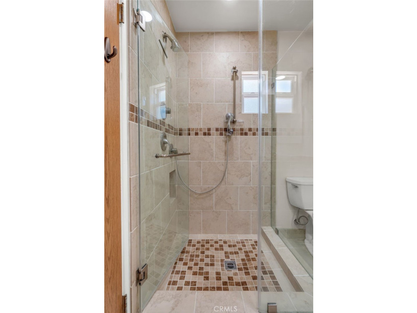 Set in the desirable upper South Shores neighborhood, this - photo 44