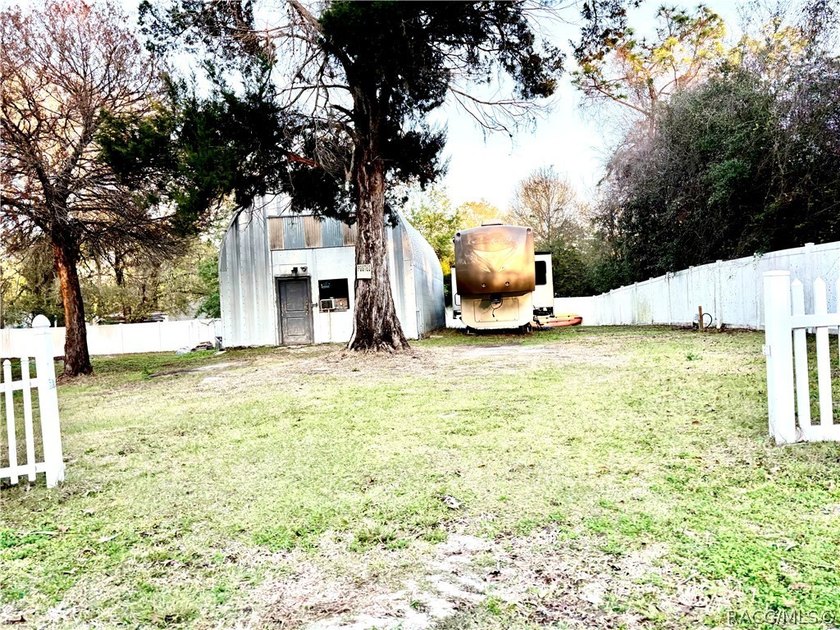 Check out this great double wide mobile on a 1.05 acre lot. It - photo 5