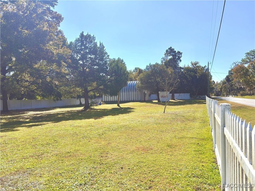 Check out this great double wide mobile on a 1.05 acre lot. It - photo 6