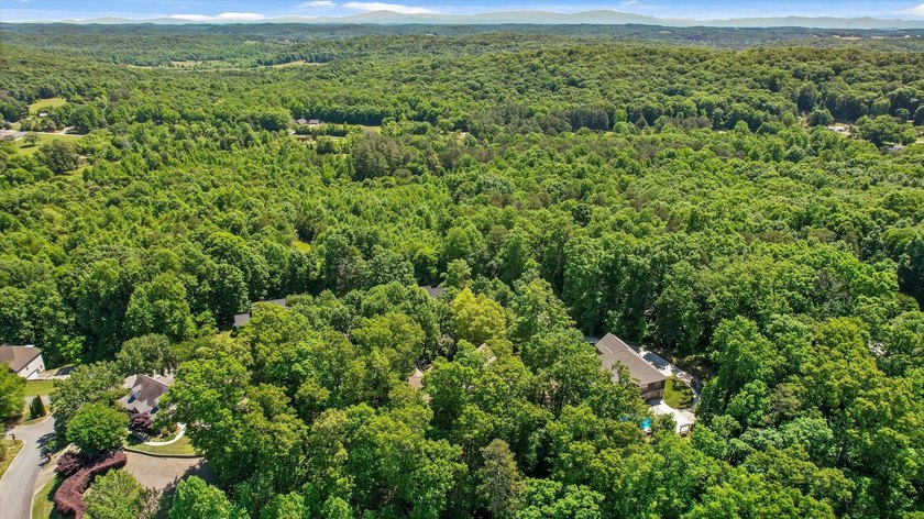 Welcome to your own private retreat where spacious living - photo 47