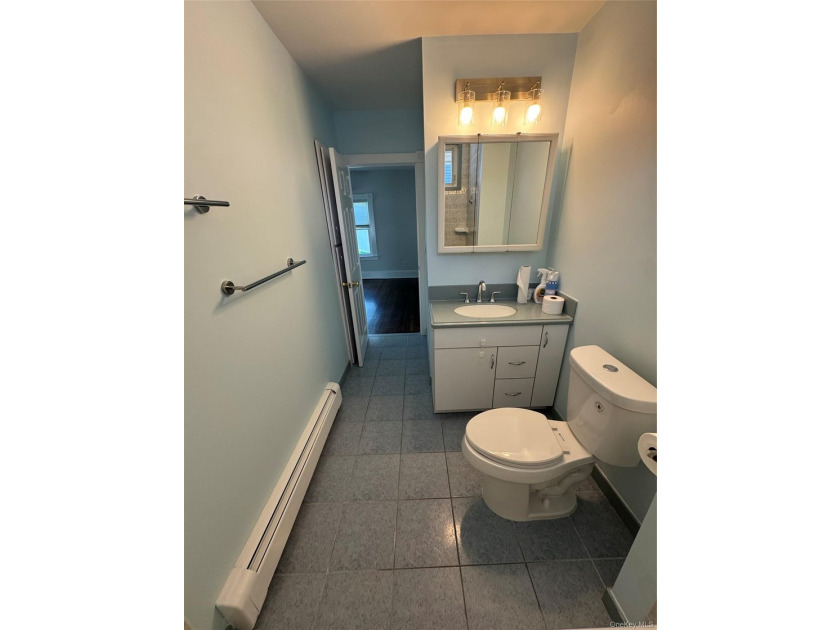 Charming Updated 1920s Home. Don't let the size fool you. This - photo 11
