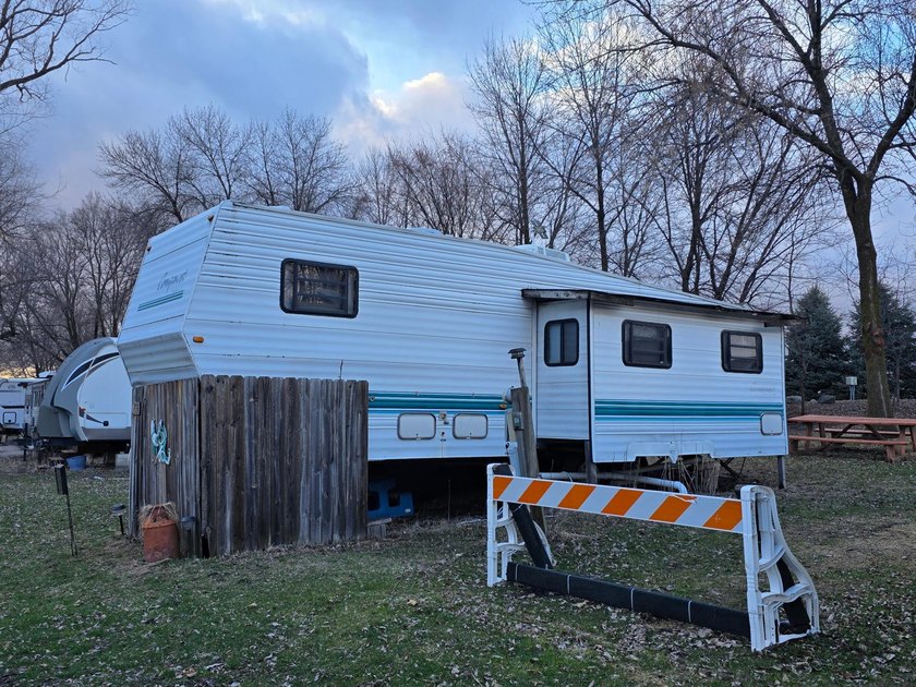 Affordable unit near swimming pool. Bring your own RV or use - photo 13