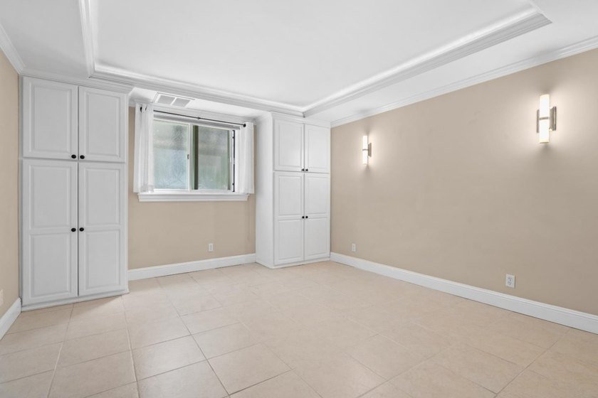 THIS PROPERTY IS TRULY A CASH MAKING MACHINE! It's a truly rare - photo 18