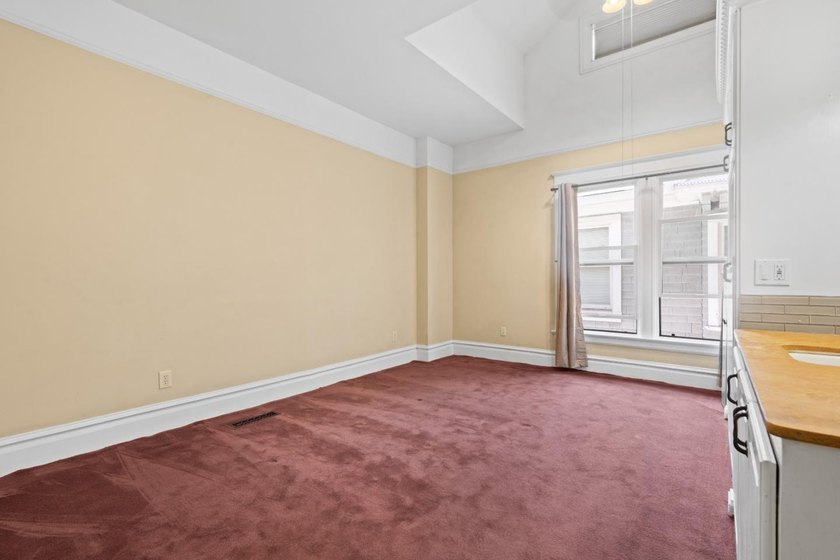 THIS PROPERTY IS TRULY A CASH MAKING MACHINE! It's a truly rare - photo 23