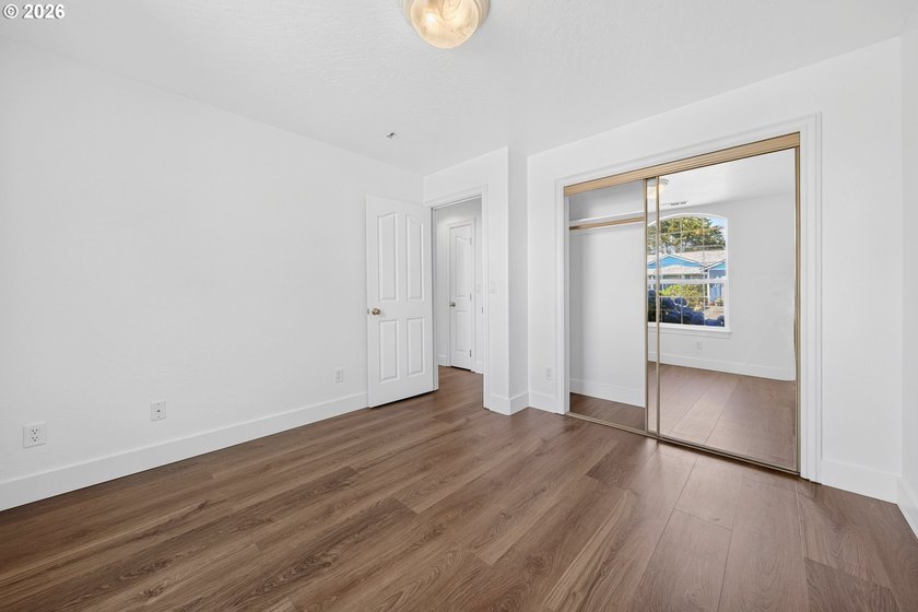 Welcome to this pristine 3-bedroom, 2-bath home located in one - photo 26