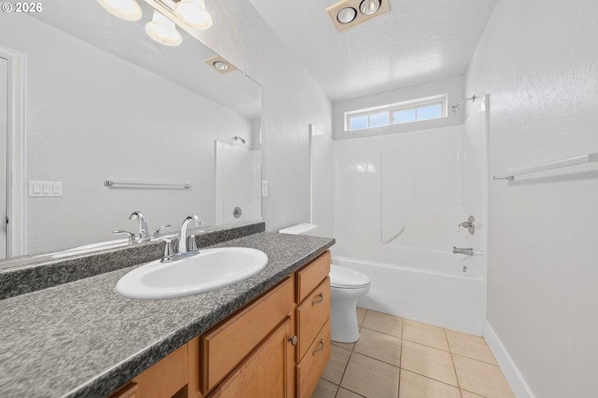 Welcome to this pristine 3-bedroom, 2-bath home located in one - photo 27