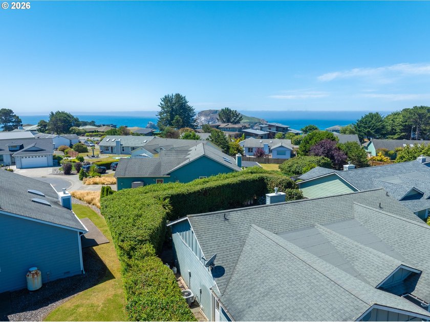 Welcome to this pristine 3-bedroom, 2-bath home located in one - photo 34