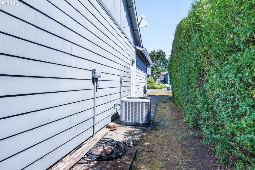 Welcome to this pristine 3-bedroom, 2-bath home located in one - photo 39