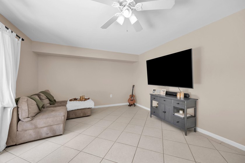 Welcome to this updated townhome in Village of Sandalwood Lakes - photo 13