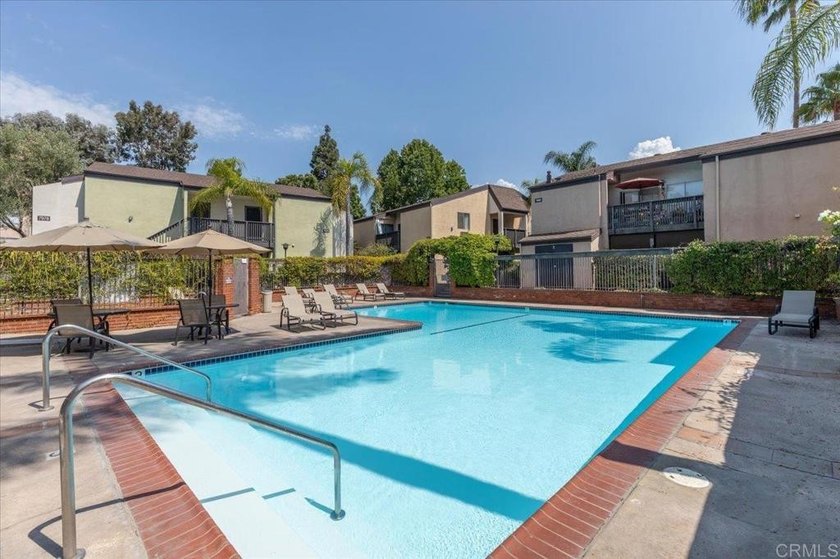 Welcome to this well-kept 2-bedroom, 2 full bath condo with 894 - photo 25