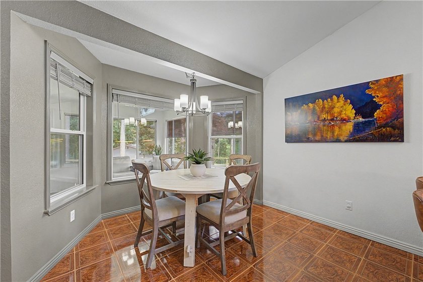 Tired of looking at the same cookie cutter homes? This 3 bedroom - photo 13