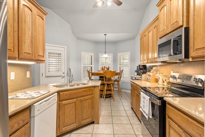 Charming single-story brick home built in 2006, offering 1,855 - photo 18