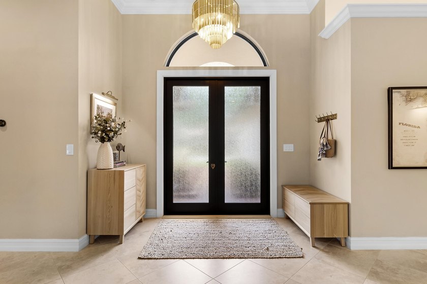 Welcome to this beautifully maintained **5-bedroom, 3.5-bath - photo 6