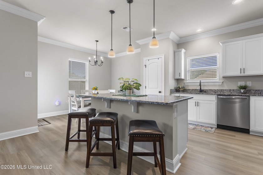 ADORABLE brick home on a large corner lot in Rosalie Place! The - photo 14