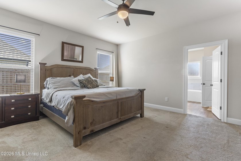 ADORABLE brick home on a large corner lot in Rosalie Place! The - photo 22