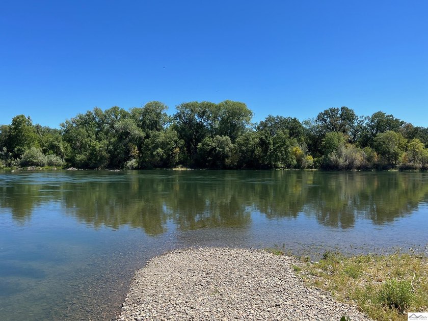 Zoned R-2, this quarter acre (.27) lot has a variety of uses - photo 10