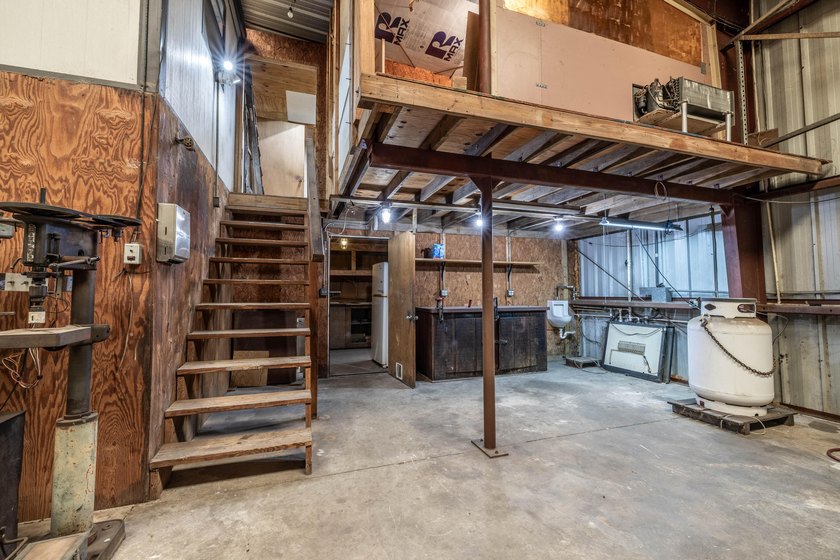 This Rare 5-acre parcel, is an exceptional opportunity for hobby - photo 18