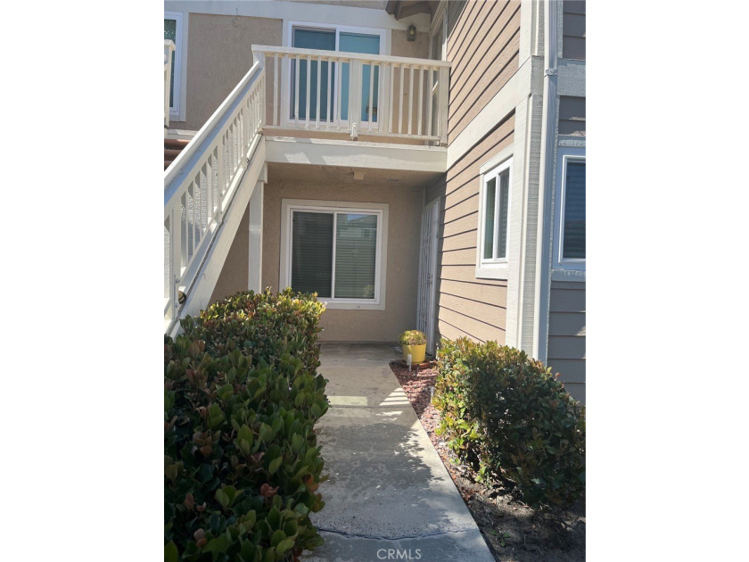 Why rent when you can buy a move in ready condominium in a well - photo 2