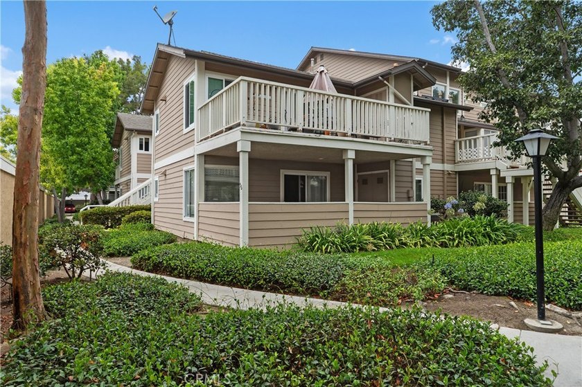 Why rent when you can buy a move in ready condominium in a well - photo 3